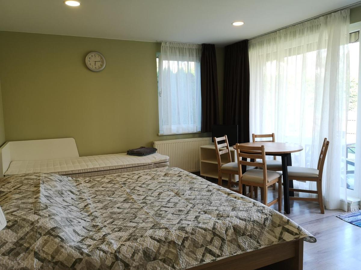 Atostogos Pervalkoje Apartment Pervalka Ngoại thất bức ảnh